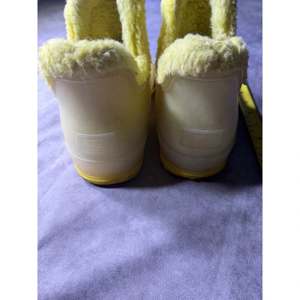 UGG Classic Clear Mini Waterproof Boots Canary Yellow 1113190 Women Size 6